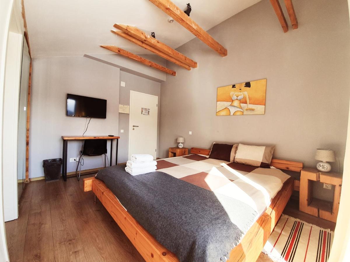 Villa Swiss Săcele エクステリア 写真